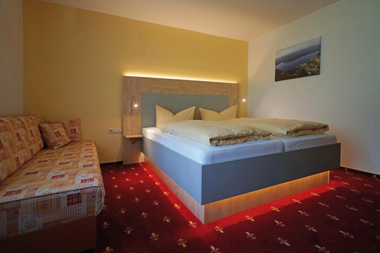 Landhotel Gasthof Zwota Клингенталь Экстерьер фото