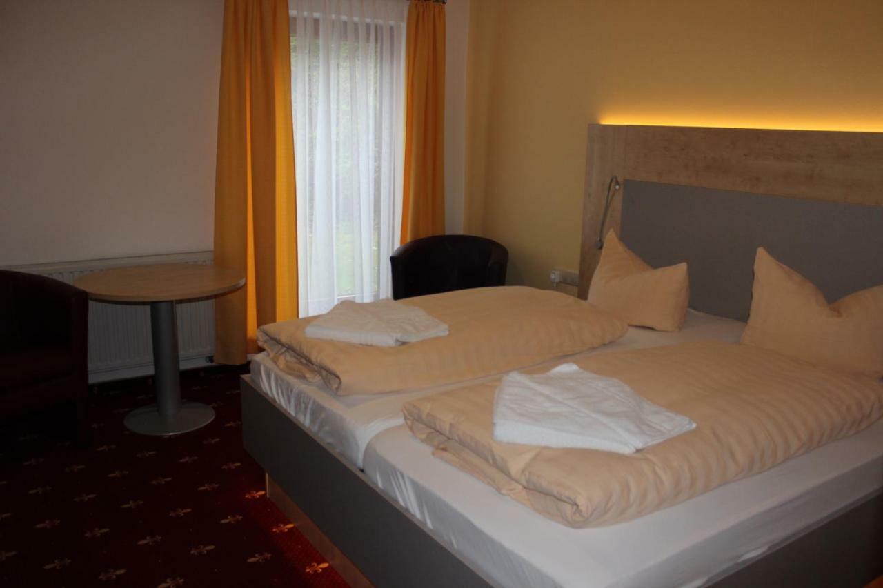 Landhotel Gasthof Zwota Клингенталь Экстерьер фото