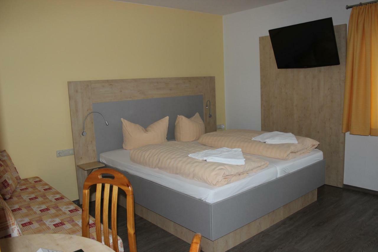 Landhotel Gasthof Zwota Клингенталь Экстерьер фото