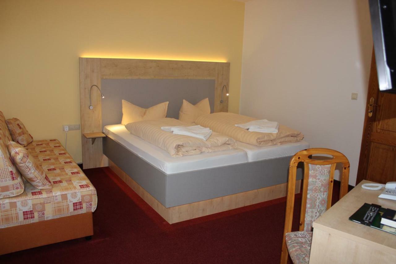 Landhotel Gasthof Zwota Клингенталь Экстерьер фото