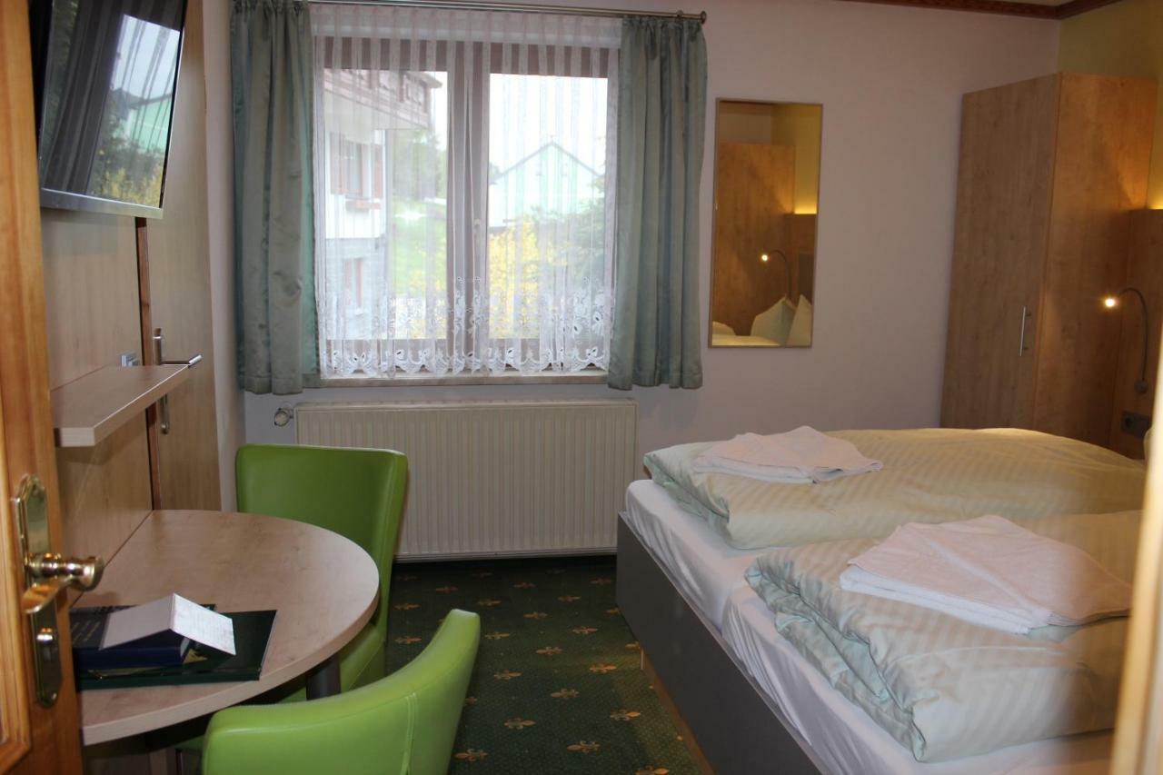 Landhotel Gasthof Zwota Клингенталь Экстерьер фото