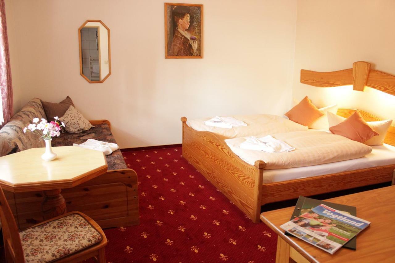 Landhotel Gasthof Zwota Клингенталь Экстерьер фото